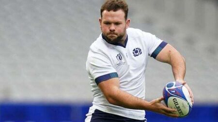 Ewan Ashman thanks Scotland ‘big boys’ who pushed him over for try treble