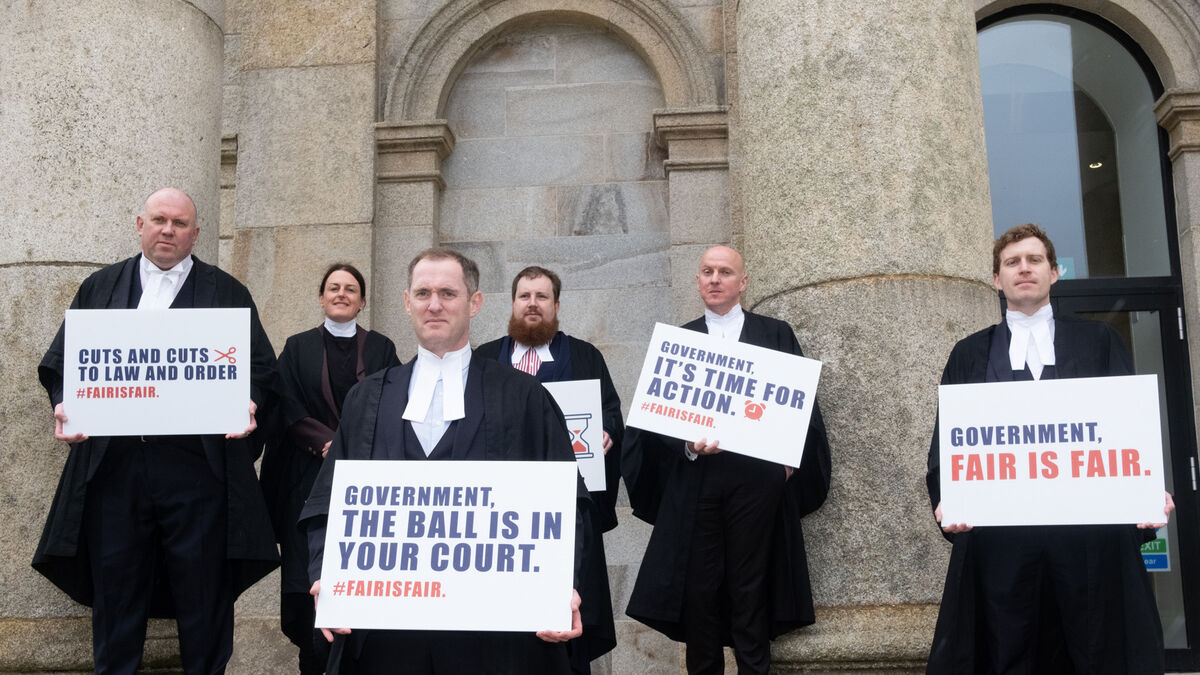 Strike action by criminal law barristers