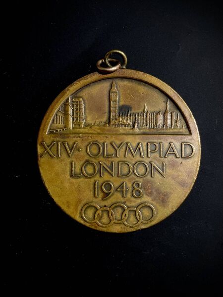 Desmond Broe's 1948 Olympic Participation Medal for Sculpture. Desmond Broe's 1948 Olympic Participation Medal for Sculpture.