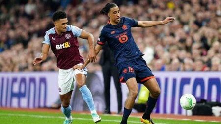 Young defender Leny Yoro ‘incredibly honoured’ to sign for Manchester United