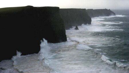 Search for young boy reported missing near Cliffs of Moher