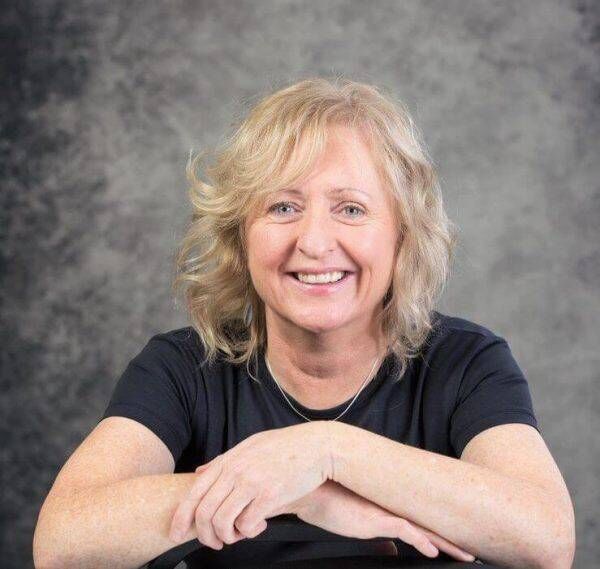 Dr. Maxine Keoghan