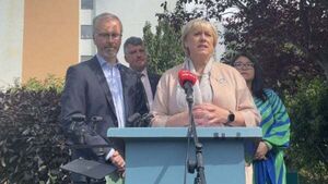 Double child benefit and no rise to jobseeker’s allowance on cards for budget Double child benefit and no rise to jobseeker’s allowance on cards for budget