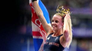 Queen Keely Hodgkinson dons golden crown after stunning 800 metres victory