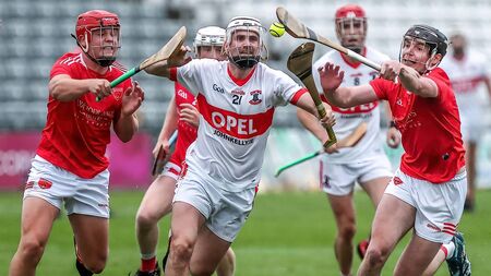 Meaney the man as late scores clinch victory for De La Salle