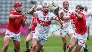 Meaney the man as late scores clinch victory for De La Salle Meaney the man as late scores clinch victory for De La Salle