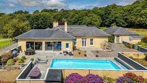 Georgian-styled villa in Waterford located in an idyllic setting