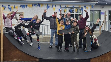 Gaeltacht primary students get inspired by young Olympic skateboarders