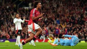 Substitute Joshua Zirkzee scores late debut winner as Man Utd see off Fulham Substitute Joshua Zirkzee scores late debut winner as Man Utd see off Fulham