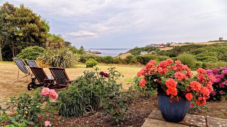 Green Fingers: Oh I do like to be beside the seaside