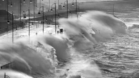 High tide warning remains in place for Waterford