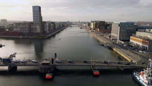 More than 10,000 adults accessing emergency accommodation for first time