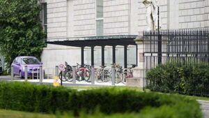 Irish public ‘rightly annoyed’ at €336,000 bike shed for Leinster House Irish public ‘rightly annoyed’ at €336,000 bike shed for Leinster House