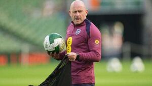 Lee Carsley stays silent during English national anthem as Starmer joins debate