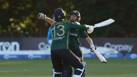 Cricket: Alana Dalzell hits winning runs to give Ireland dramatic win over England