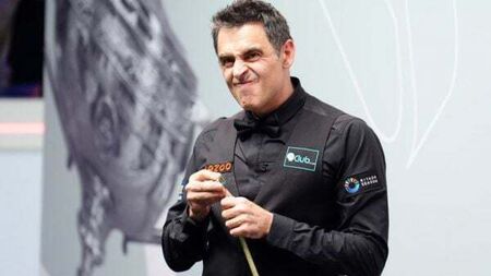 He Guoqiang stuns Ronnie O’Sullivan again at English Open