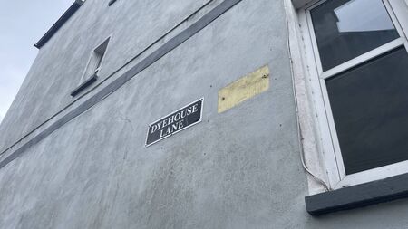 'This is bizarre' - historic sign disappears from Dyehouse Lane