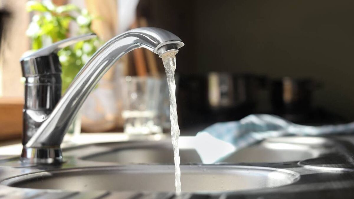 Water supply disruptions in Waterford due to burst mains