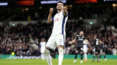 Tottenham overcome early red card to brush aside Qarabag in Europa League