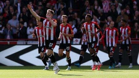 Wolves remain without a win as Brentford strike early again