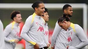 Virgil van Dijk talking to ‘the right people’ about extending Liverpool contract