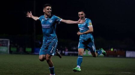 Sunday sport: Shamrock Rovers push title race to final day, Glen lose Derry football final