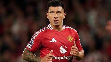 Lisandro Martinez: West Ham defeat difficult to accept for Manchester United
