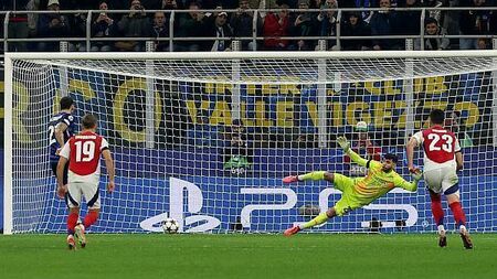 Inter Milan heap more misery on Arsenal with Champions League victory