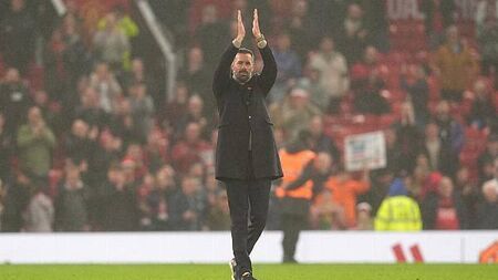 Man Utd see off Leicester in Ruud van Nistelrooy’s final game as interim manager