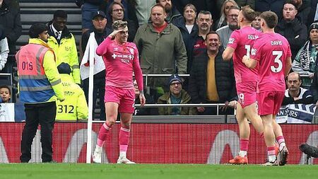 Ipswich stun Spurs away from home to secure first Premier League win since 2002