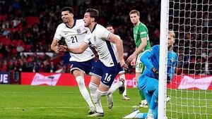 Taylor Harwood-Bellis frustrates future father-in-law Roy Keane with goal