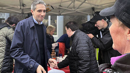 ‘I’m human, I make mistakes,’ Simon Harris says after encounter with Cork carer