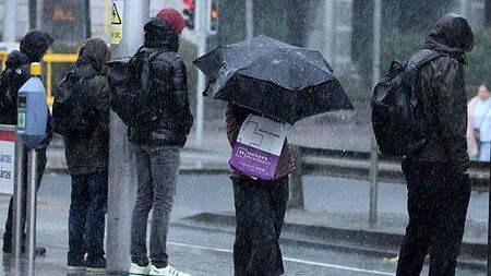 Storm Darragh: Status red warning issued for six counties