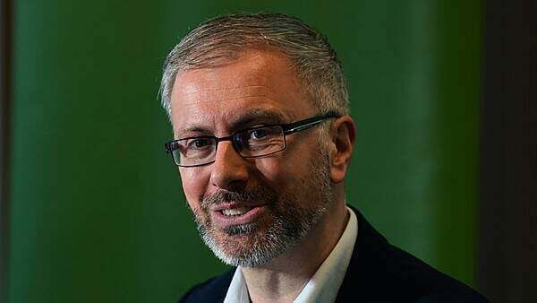 ‘Risk’ of going into government is worth it, Green Party leader says