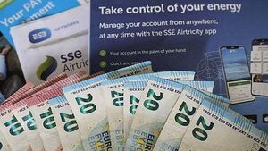 Cold weather means bigger bills: Tips to save €130 per month on your energy bills Cold weather means bigger bills: Tips to save €130 per month on your energy bills