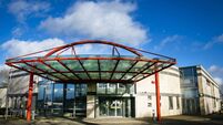 UHW has 5,000 people over 18 months on waiting lists