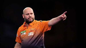 Merry Kistmas for Christian as he lands World Championship nine-darter Merry Kistmas for Christian as he lands World Championship nine-darter