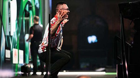 Damon Heta hits nine-dart finish but still exits World Championship
