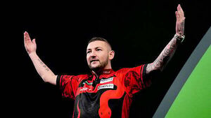 Nathan Aspinall dominates Ricardo Pietreczko to earn quarter-final spot