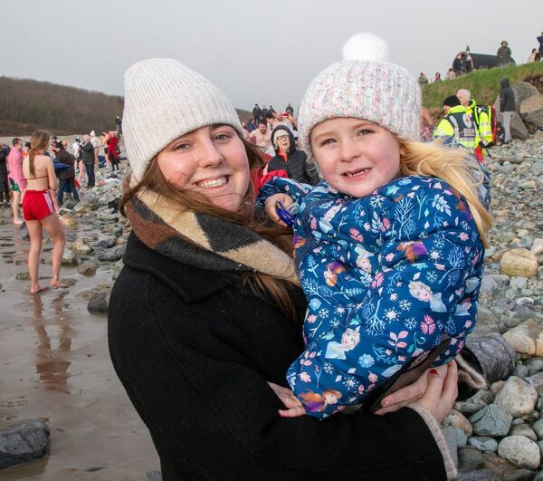 Taking part were Laura Whelan and Neasa Burke. Photo: John Power