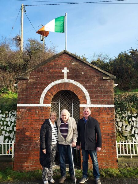 Eithne Skehan, John Quinlan and Seamie Skehan were in attendance remembering their relative Vol. Thomas O'Brien, who sacrificed his life in the course of the ambush. They laid a wreath on the shrine in his honour