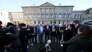 Increased salaries for junior ministers is 'obscene waste of money' - Sinn Féin TD Increased salaries for junior ministers is 'obscene waste of money' - Sinn Féin TD