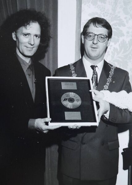 Mayor of waterford Cllr Hilary Quinlan welcomed Gilbert O'Sullivan to City Hall back in 1992 Mayor of waterford Cllr Hilary Quinlan welcomed Gilbert O'Sullivan to City Hall back in 1992