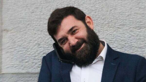 Man found 150ft away from crashed car on motorway escapes drink driving ban on appeal