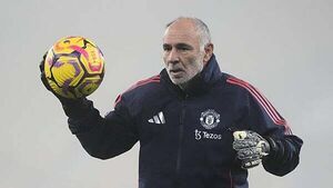 Ruben Amorim says goalkeeping coach is more likely to play than Marcus Rashford