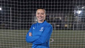 Former Wexford 'keeper Maeve Williams becomes Blues first ever signing