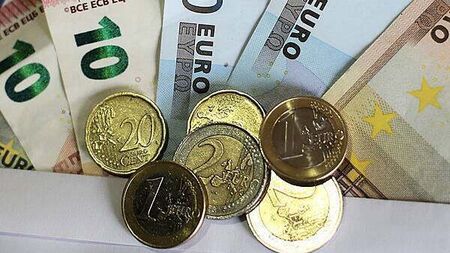 Over one in four adults saving more than a tenth of their income