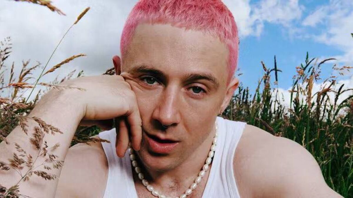 Moncrieff announces free gig in Apple Market tonight