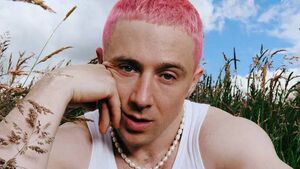 Moncrieff announces free gig in Apple Market tonight