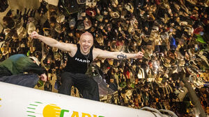 Hundreds attend pop up Moncrieff performance in Waterford